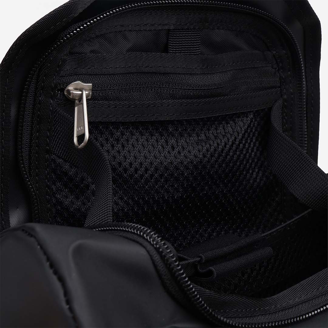 The North Face Base Camp Travel Washbag