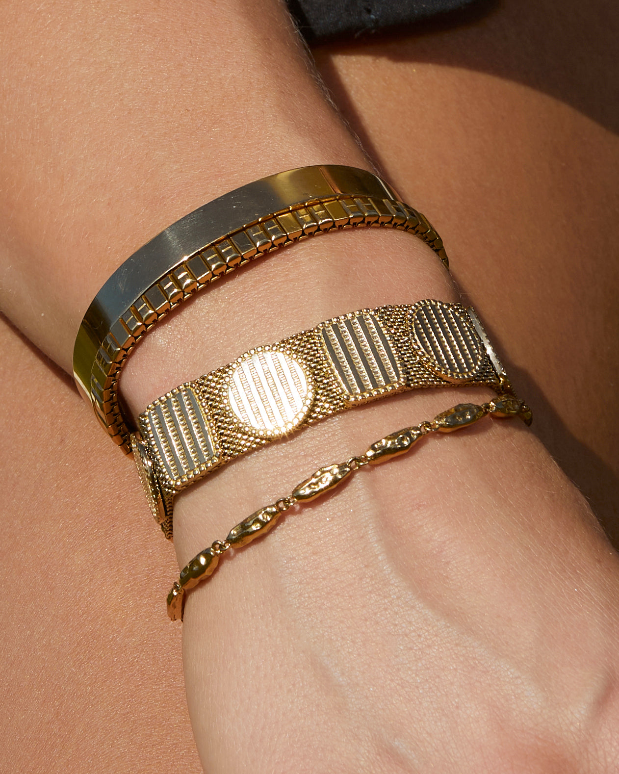 Lola Gold Bracelet