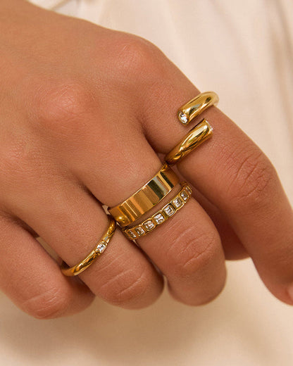 Quinn Gold Ring - Stone