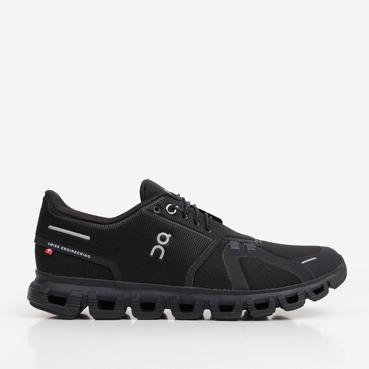 ON Running Cloud 6 Shoes