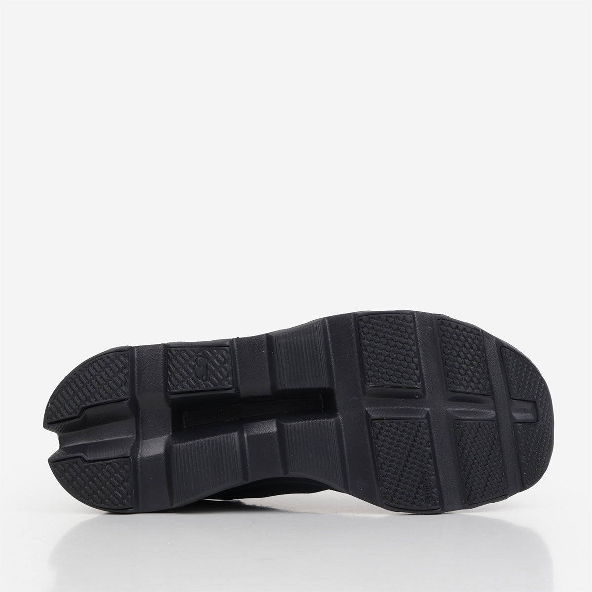 ON Cloudmonster Void Shoes