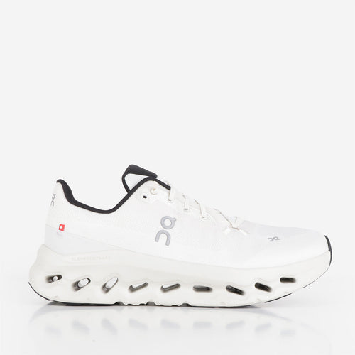 ON Cloudtilt Shoes