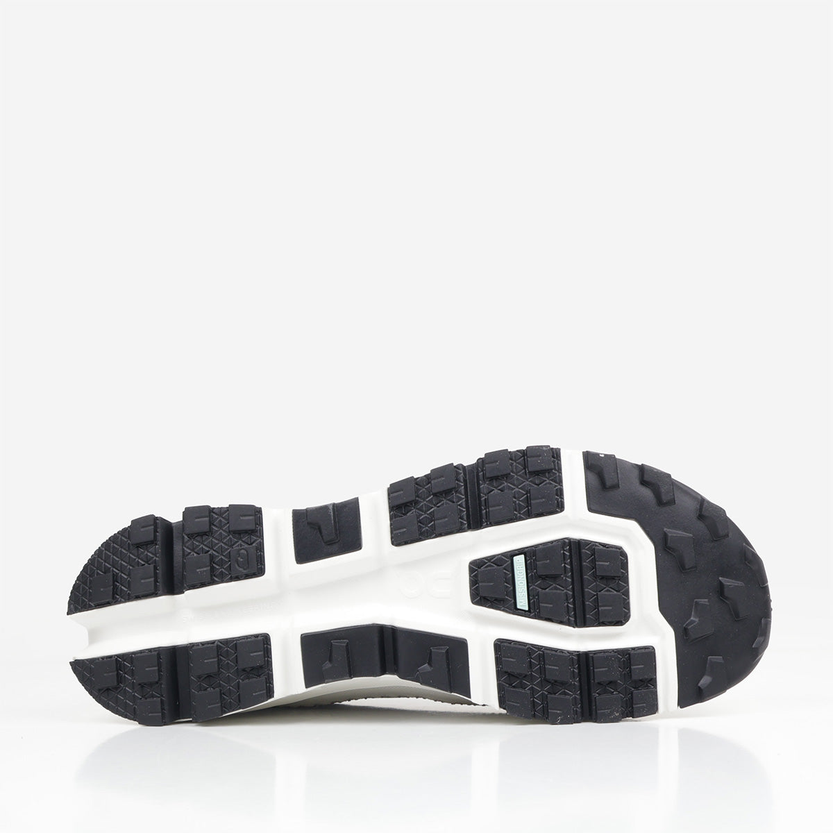 ON Running Cloudaway 2 Shoes
