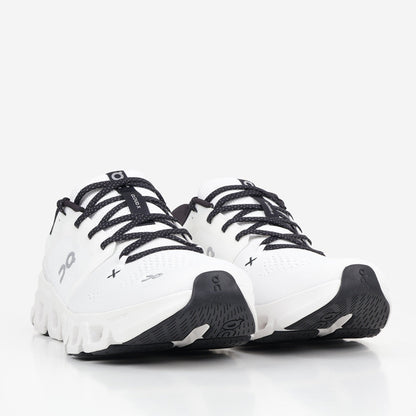 ON Running Cloud X 5 Shoes