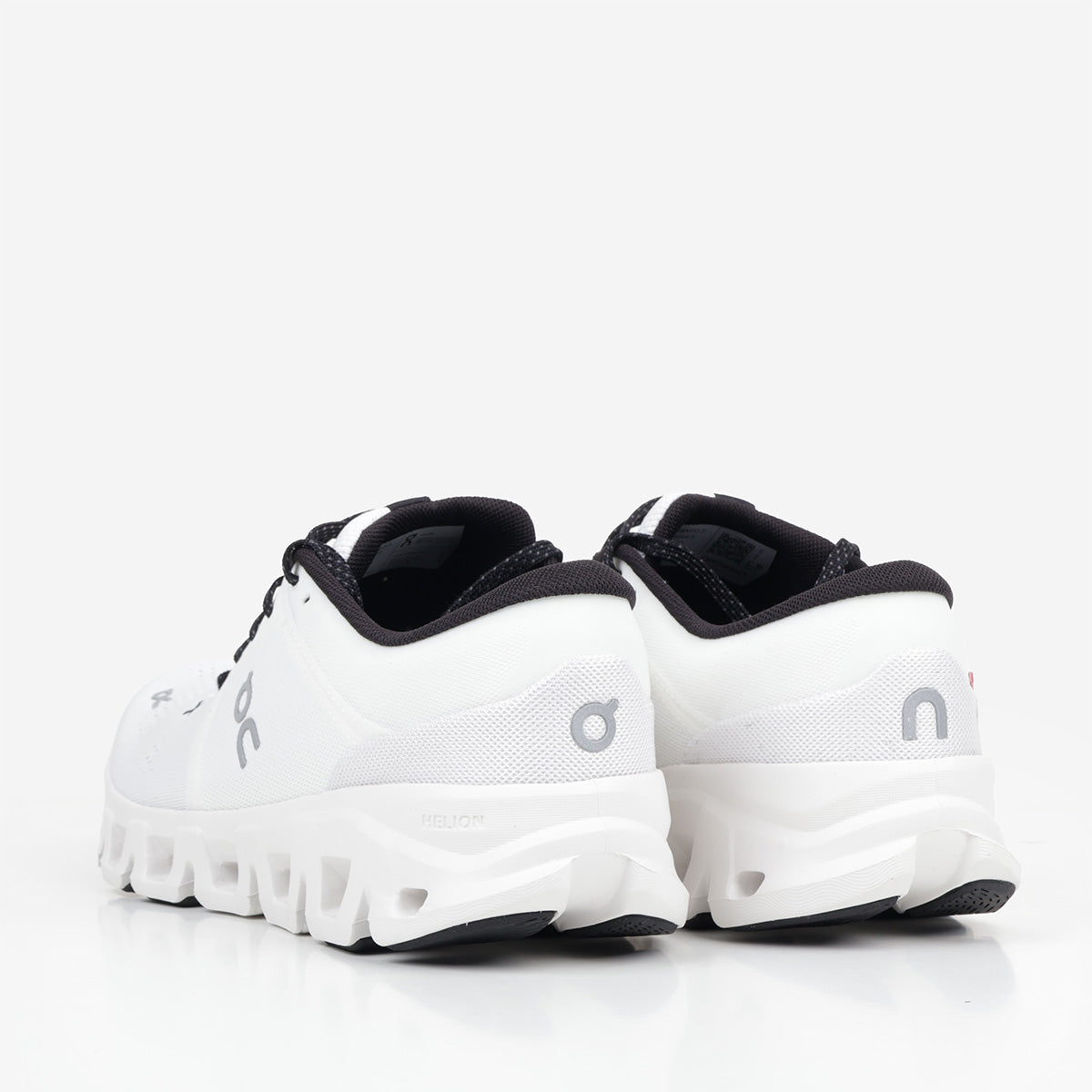 ON Running Cloud X 5 Shoes