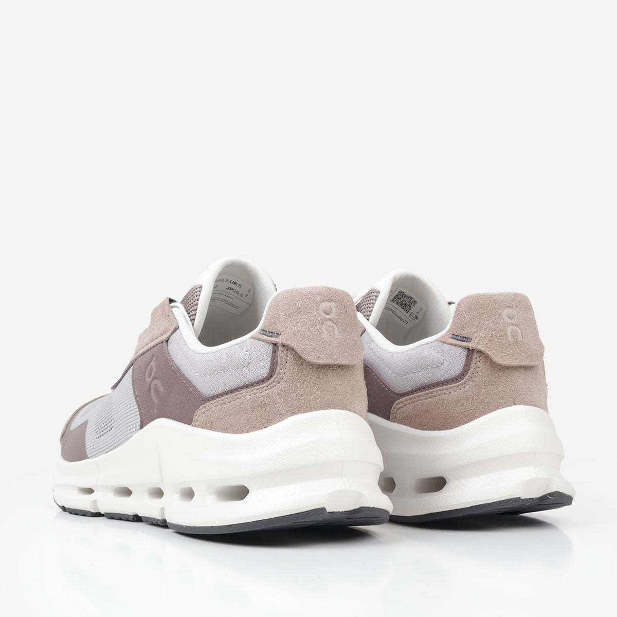 ON Cloudnova Rift Shoes