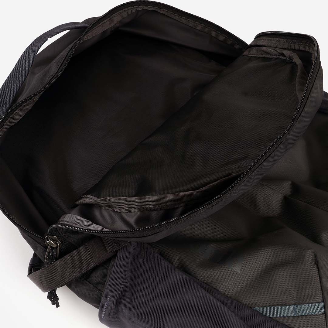 Patagonia Refugio Day Pack 26L