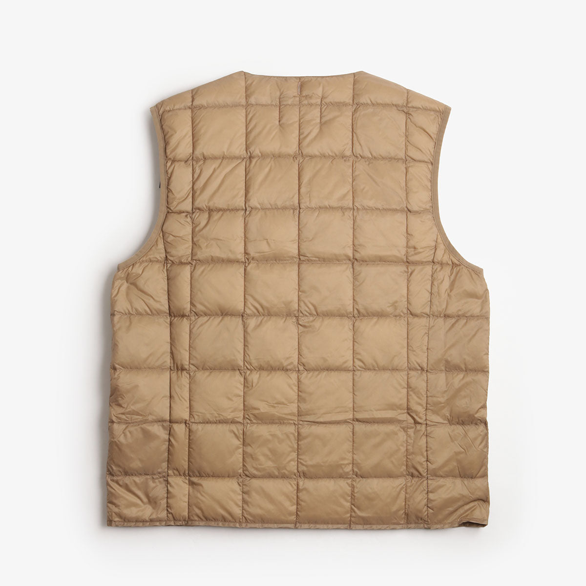 Taion Crew Neck Button Down Vest