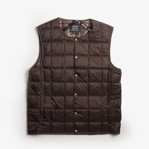 Taion Crew Neck Button Down Vest
