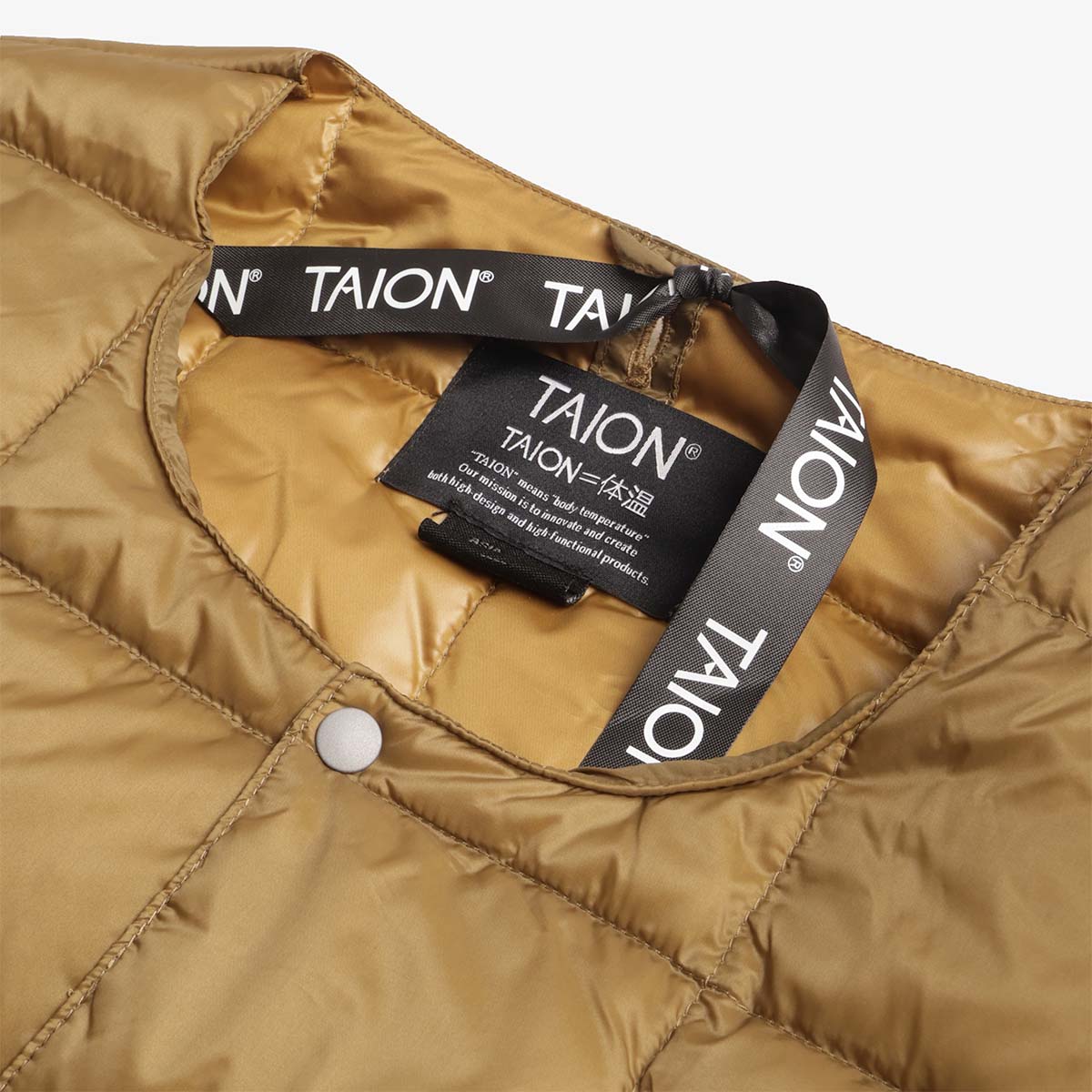 Taion Crew Neck Down Jacket