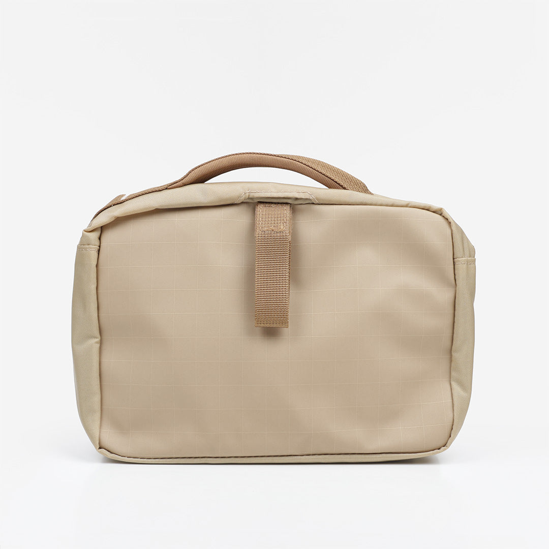 The North Face Base Camp Voyager Toiletry Kit